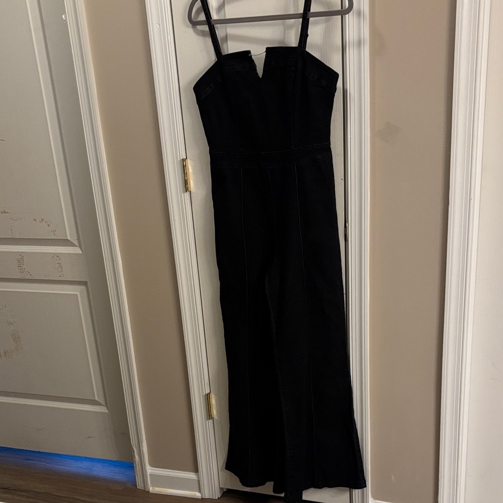 NWT. Black Strapless Wide-Leg Jumpsuit size small